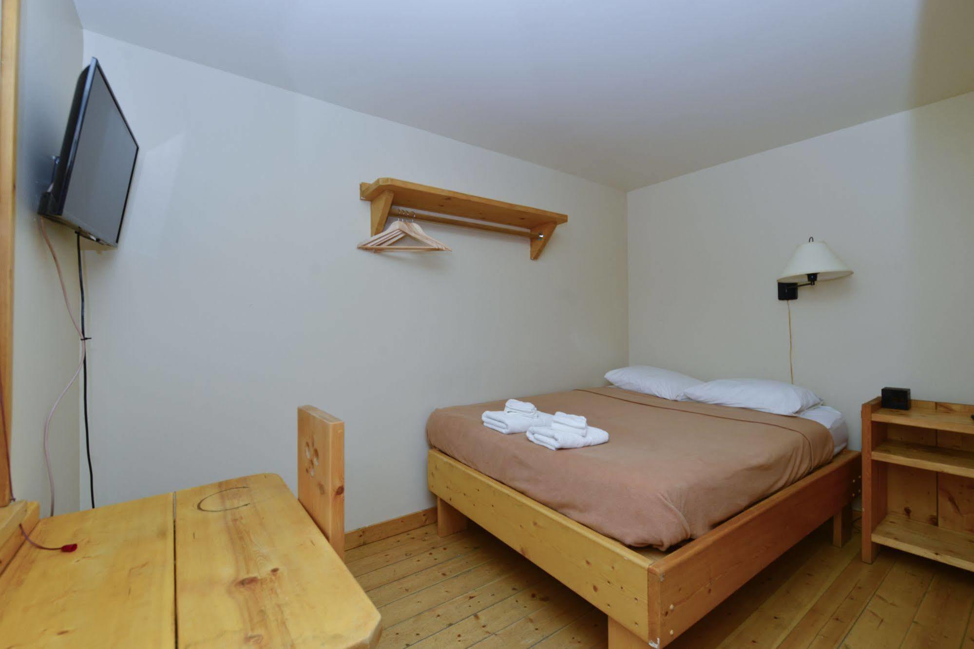 מלון דוסון סיטי The Bunkhouse מראה חיצוני תמונה
